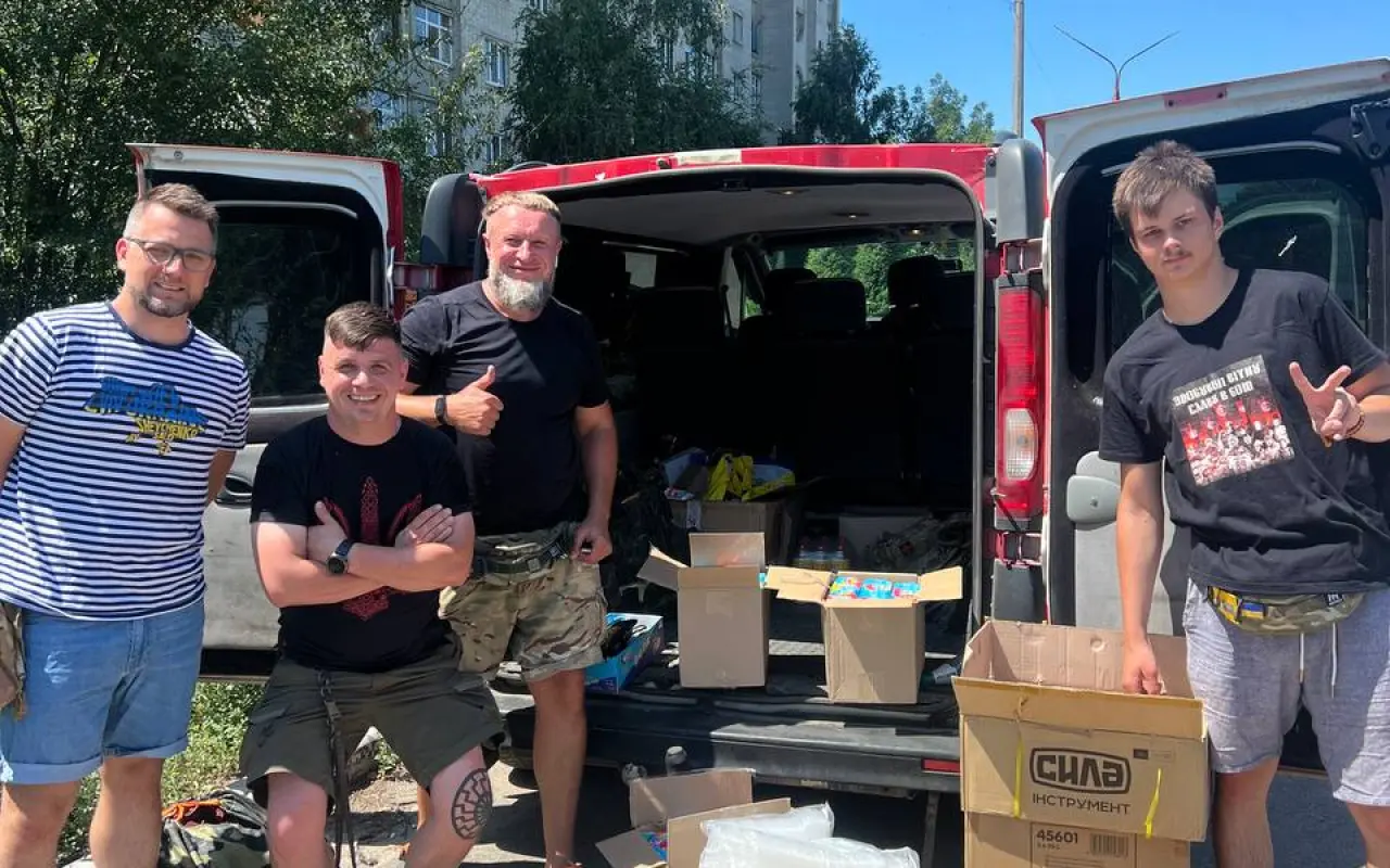 Pošlime nákladné vozidlo kozákovi Pavlovi a jeho jednotke