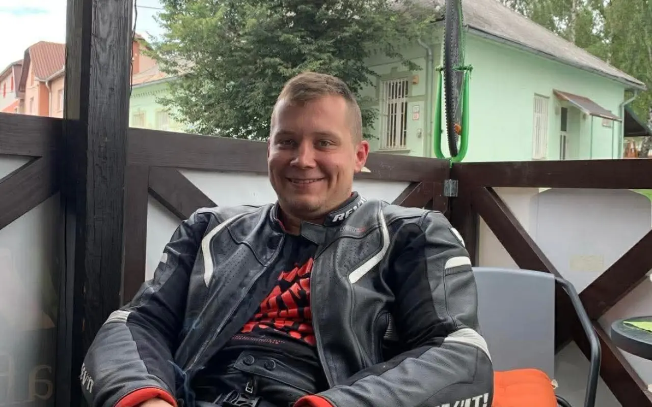 Pomôžme Dominikovi po mozgovej príhode postaviť sa opäť na nohy