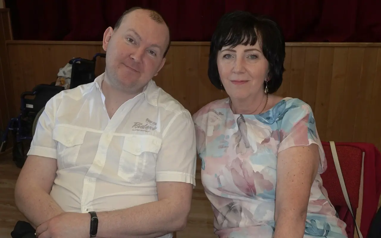 Pomôžme bratovi so sklerózou multiplex bezpečne sa pohybovať