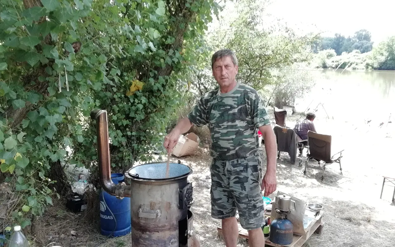 Pomôžte nášmu otcovi a starému otcovi zlepšiť jeho zdravotný stav