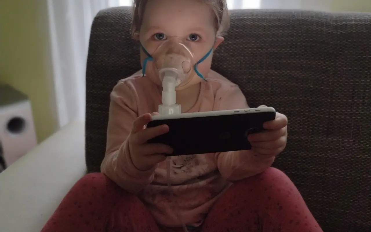 Nevyliečiteľná choroba PCD: Pomôžte nám udržať strechu nad hlavou