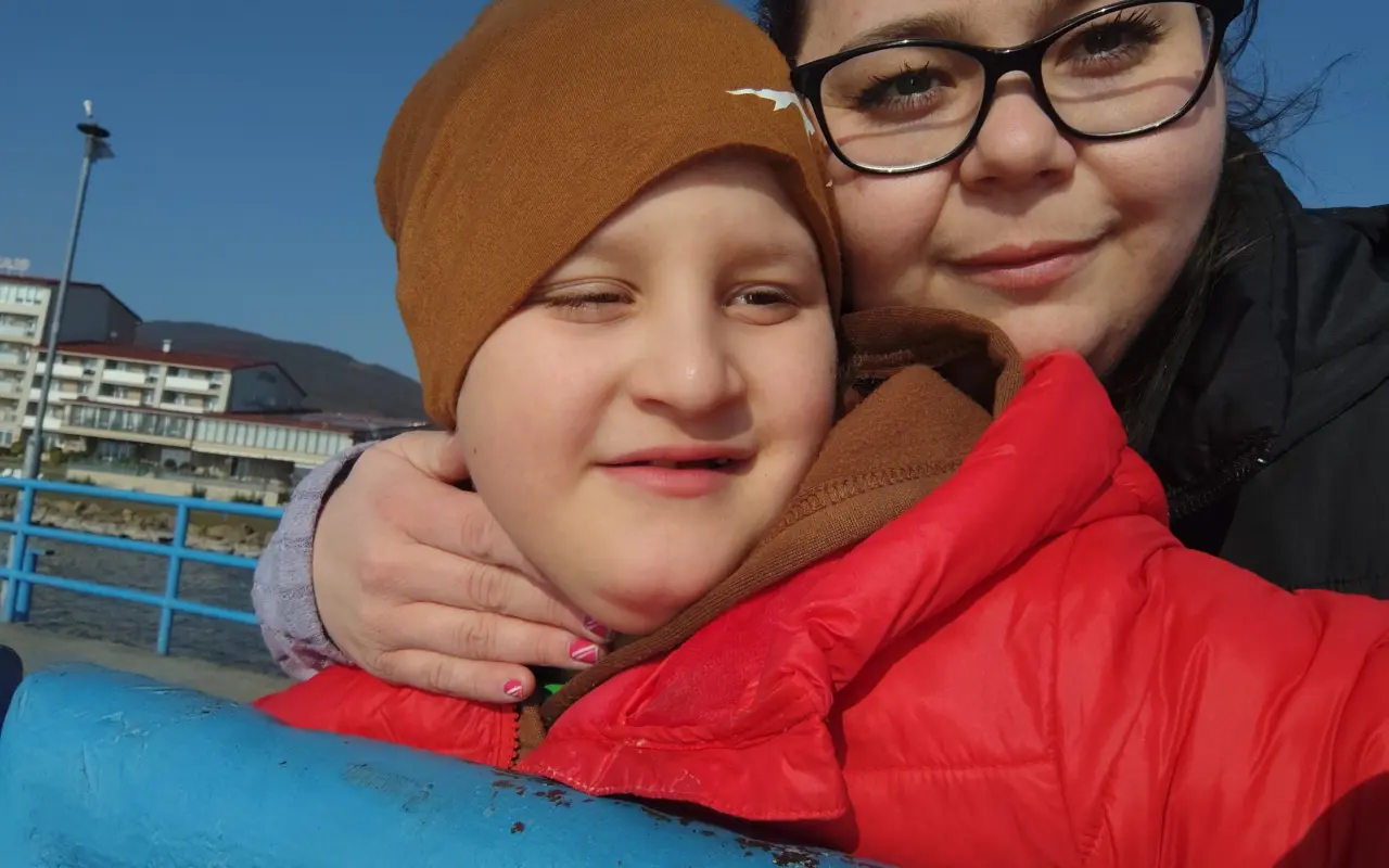 Pomôžme Adriánkovi napredovať a lepšie vnímať svet