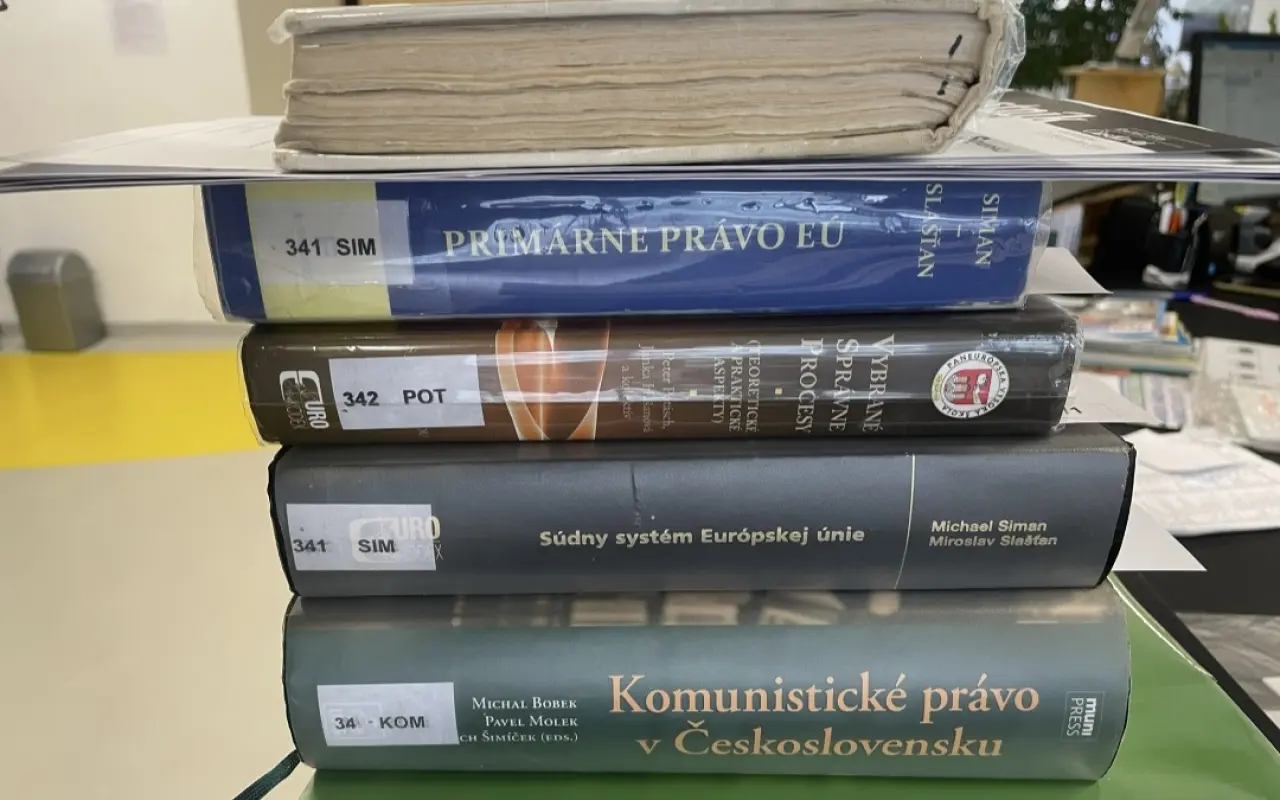 Pomôžme mame 4 detí dokončiť štúdium