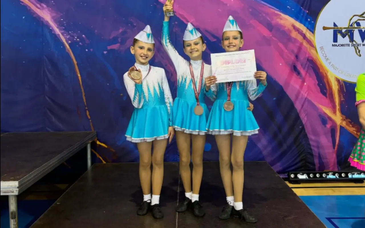Pomôžme mažoretkám Asanka reprezentovať Slovensko na Majstrovstvách Európy