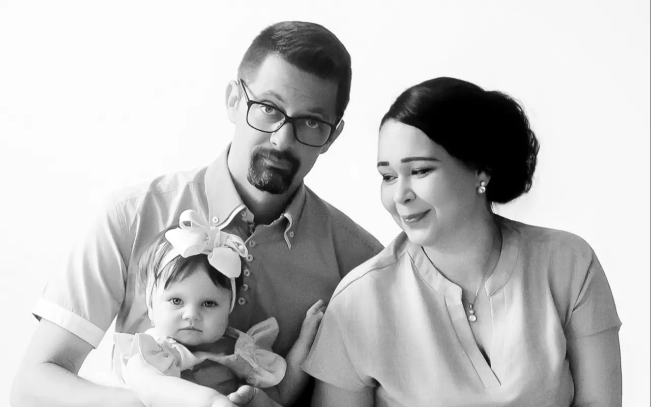 Pomôžme Majke a malej Emke po tragickej smrti otca v oceliarni