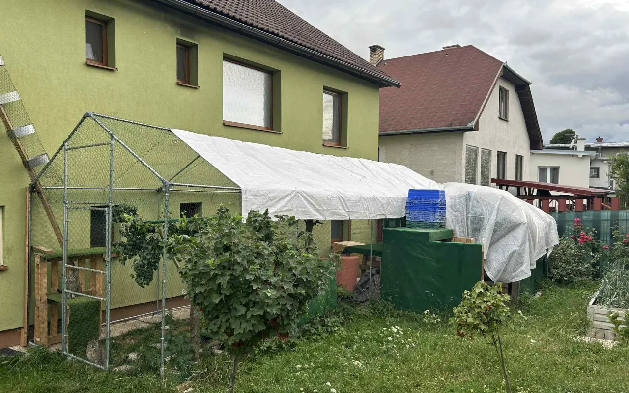 Pomôžte rozšíriť, dobudovať a zatepliť voliéry pre mačičky