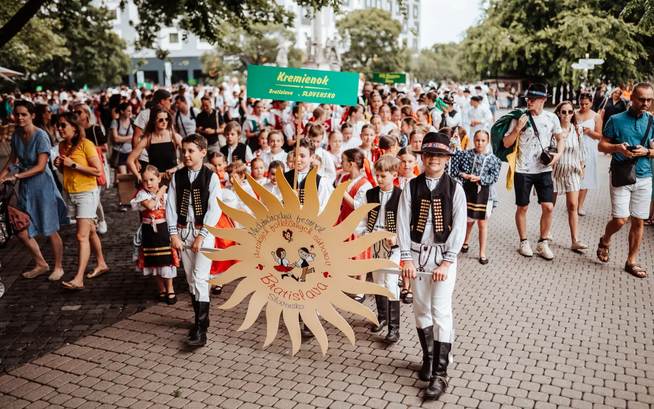 Podporte 27. Medzinárodný festival detských folklórnych súborov 2025