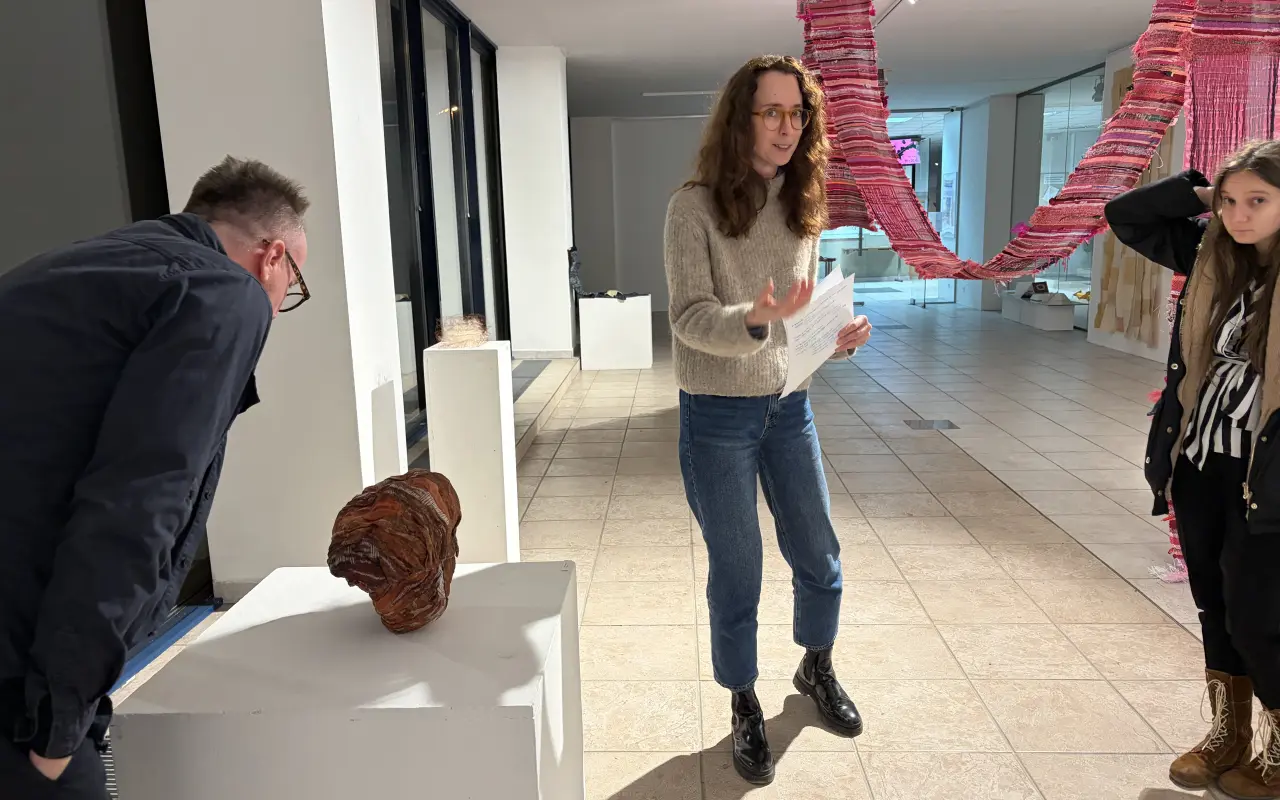 Spoznajte umenie textilu na medzinárodnej výstave Weave the wave!