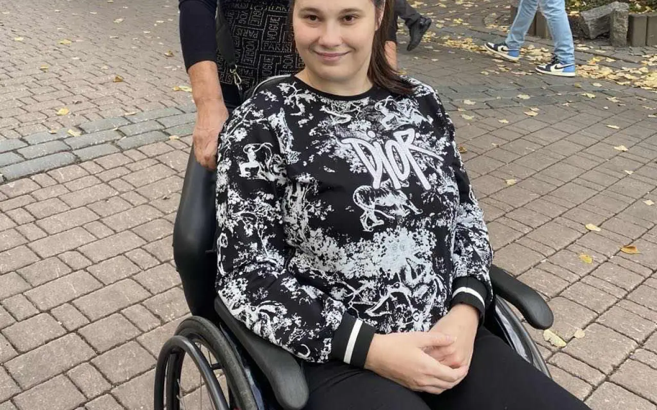Pomôžte Michaele navštíviť vysnívané centrum a rehabilitovať
