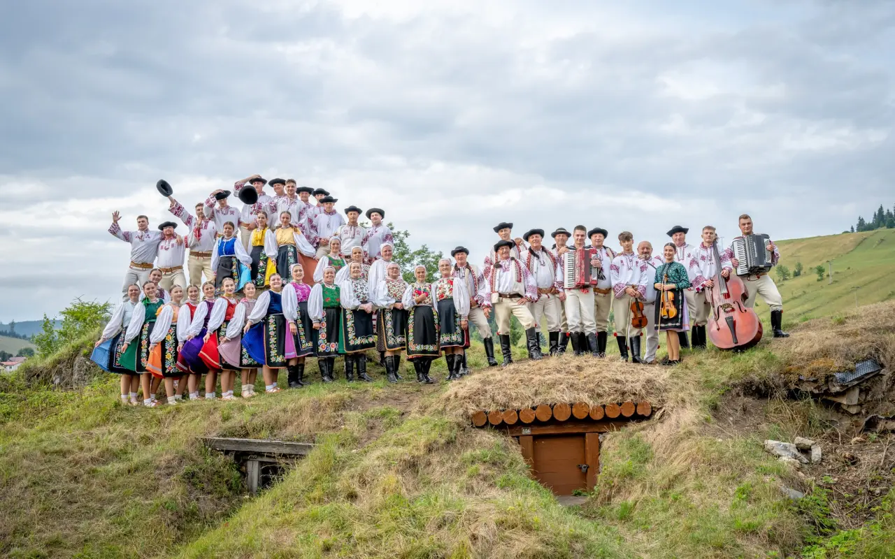 Keď srdce bije pre folklór – zabezpečnme kroje pre folklórne kolektívy z Liptovskej Tepličky