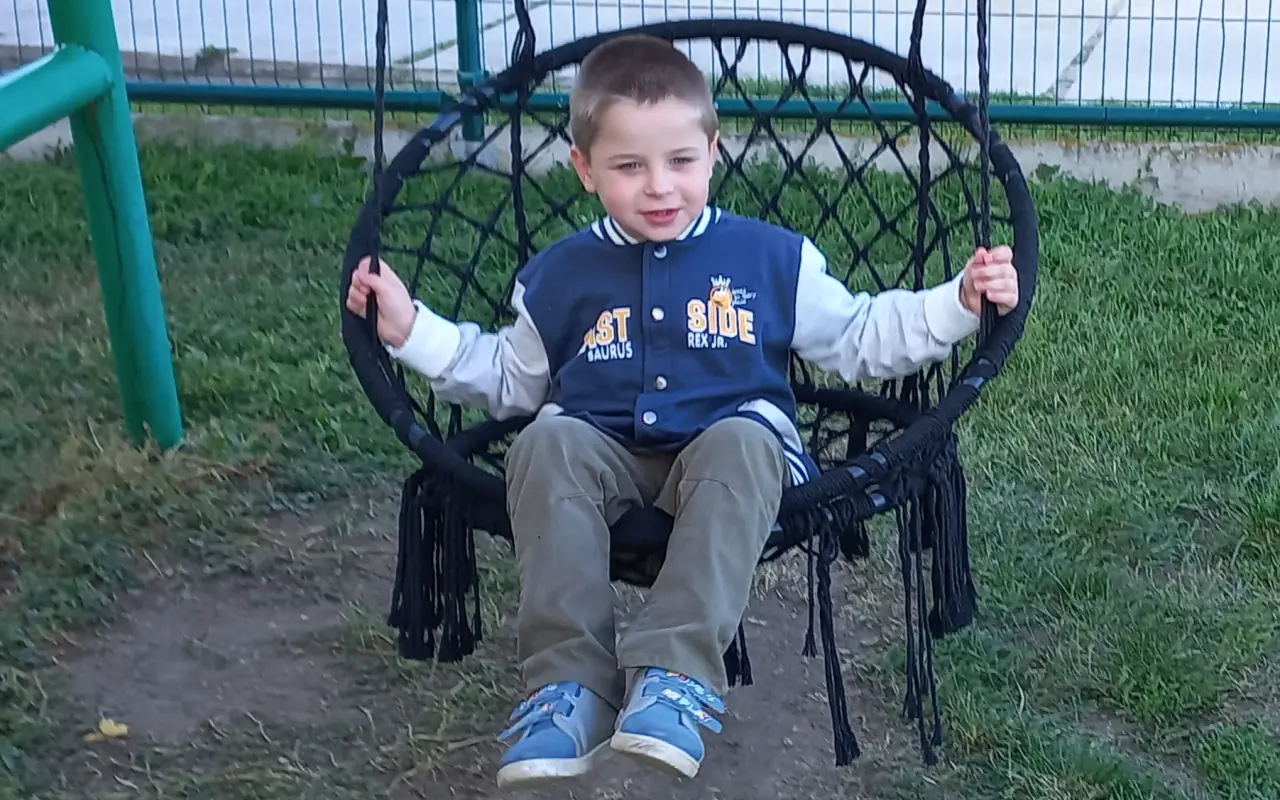 Pomôžme Lukáškovi zabezpečiť rehabilitačný kočík