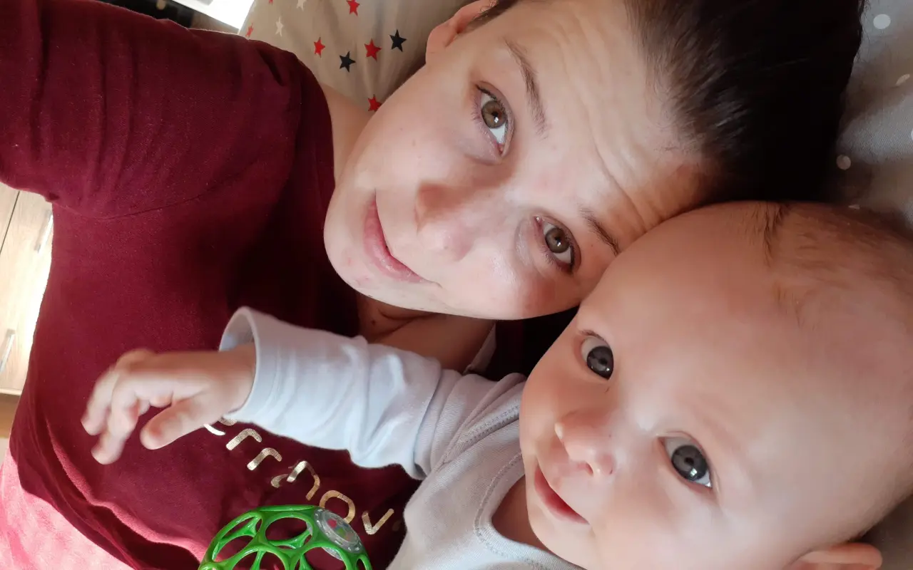 Nádej stále žije. Pomôžme, aby 5-ročný syn neprišiel o svoju mamu.