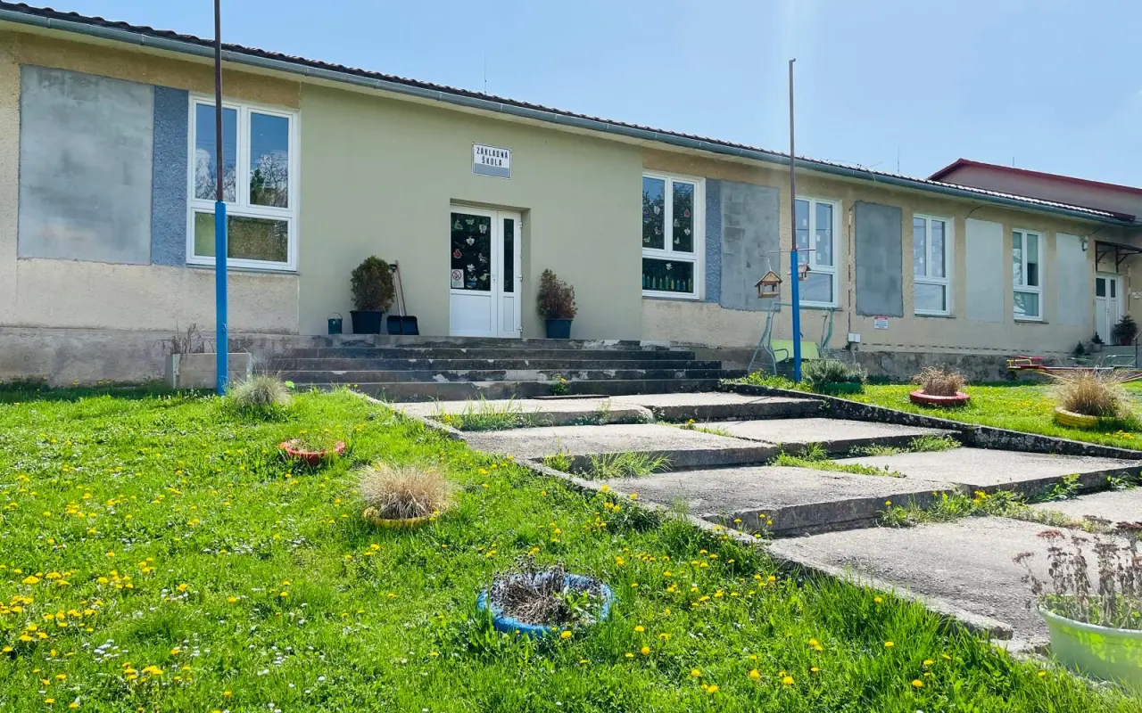 Malá škola. Veľký význam. Pomôžte nám ju rozvíjať.
