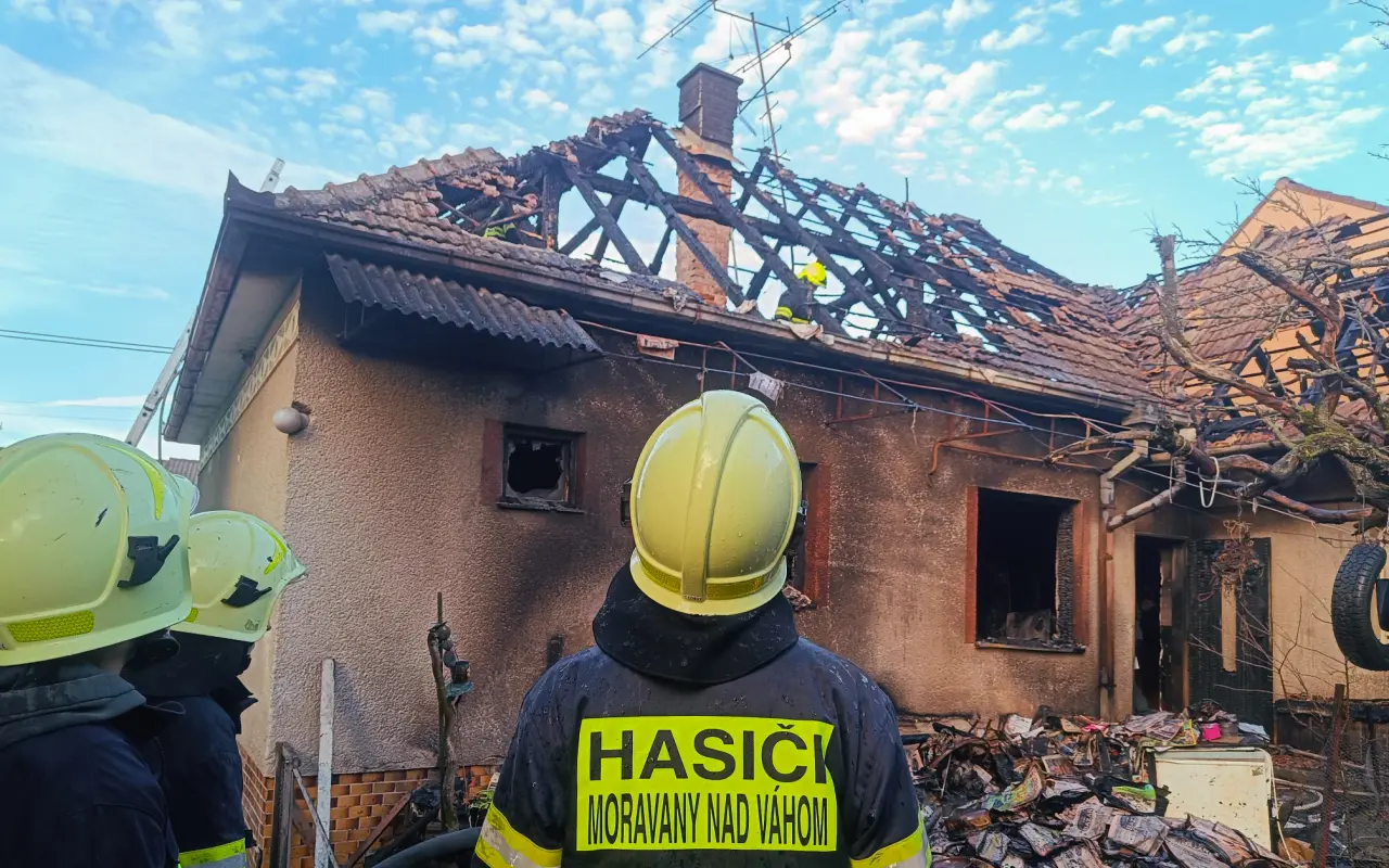 Pomôžte hasičom z Moravian nad Váhom získať záchranné vozidlo