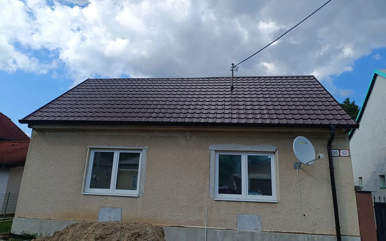 Darujte nám nový štart pod novou strechou