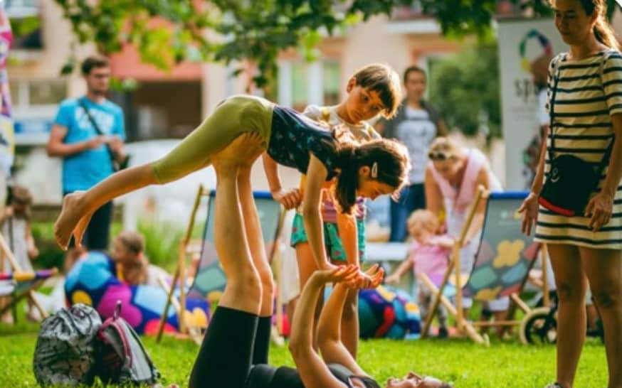 Zapáľme plameň  ľudskosti a demokracie v srdci Slovenska spoločne