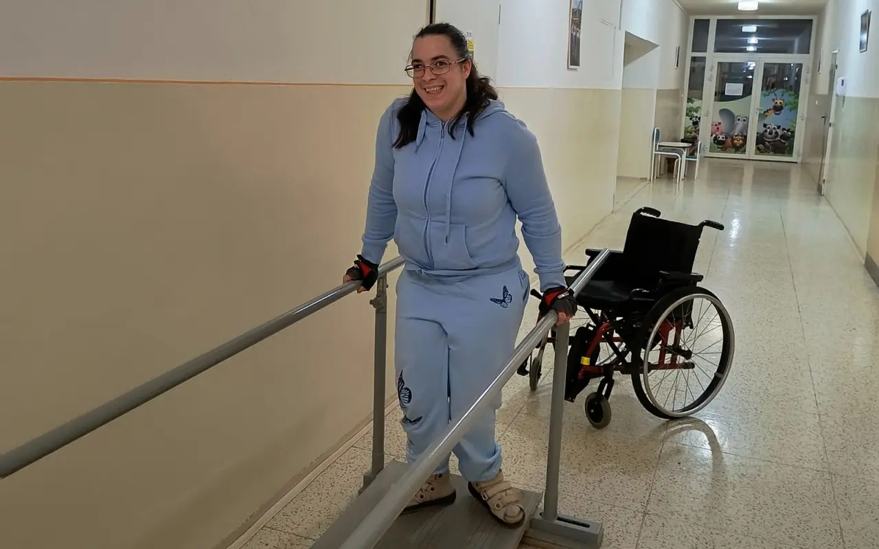 Pomôžme Katke s detskou mozgovou obrnou – spastickou kvadruparézou rehabilitovať