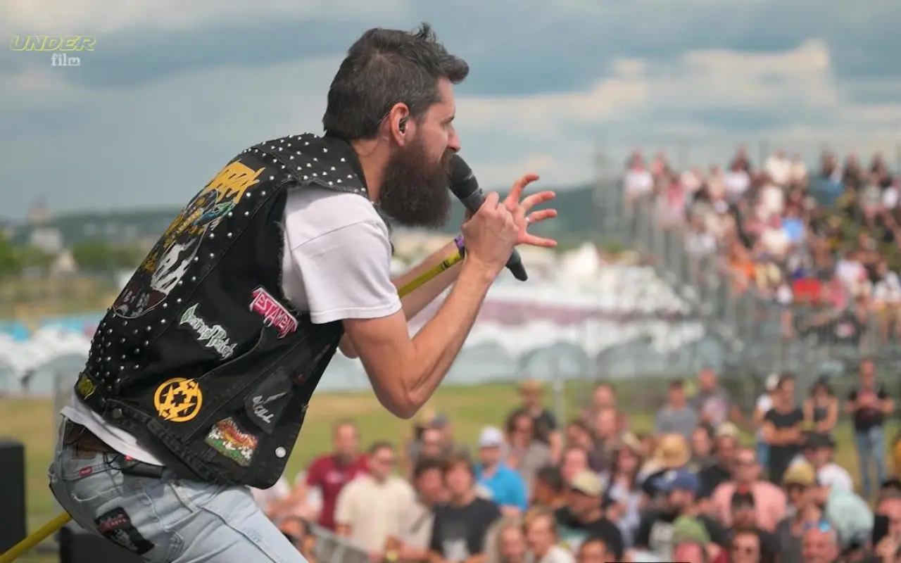 V žiare tieňov - dokument o slovenskej metalovej scéne