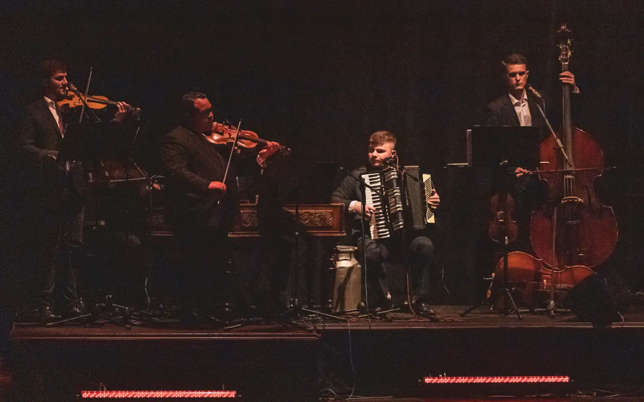Podporte FS Železiar s vydaním nového CD "V Tieni"