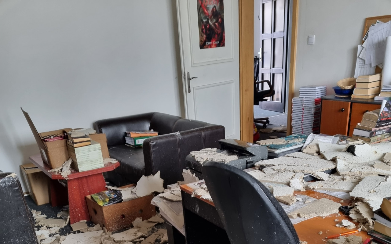 Pomôžme Vydavateľstvu Artis Omnis pokračovať