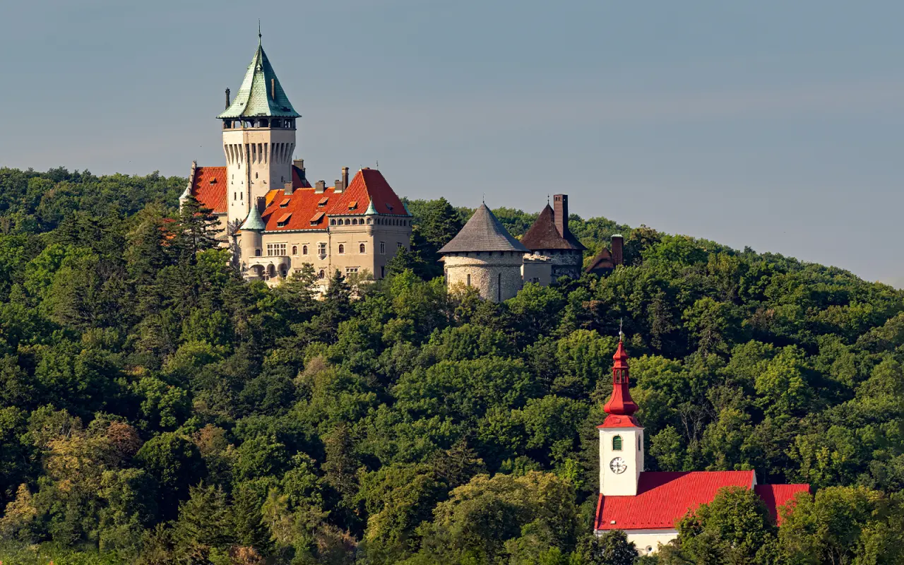 Slovensko, krajina príbehov – podporte obrazovú knihu príbehov, legiend a poézie
