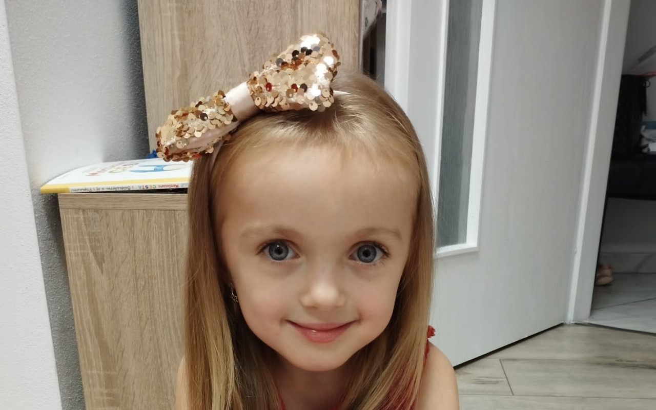 Pomôžme Bianke a jej ocinovi splniť sen a zakúpiť teleskop