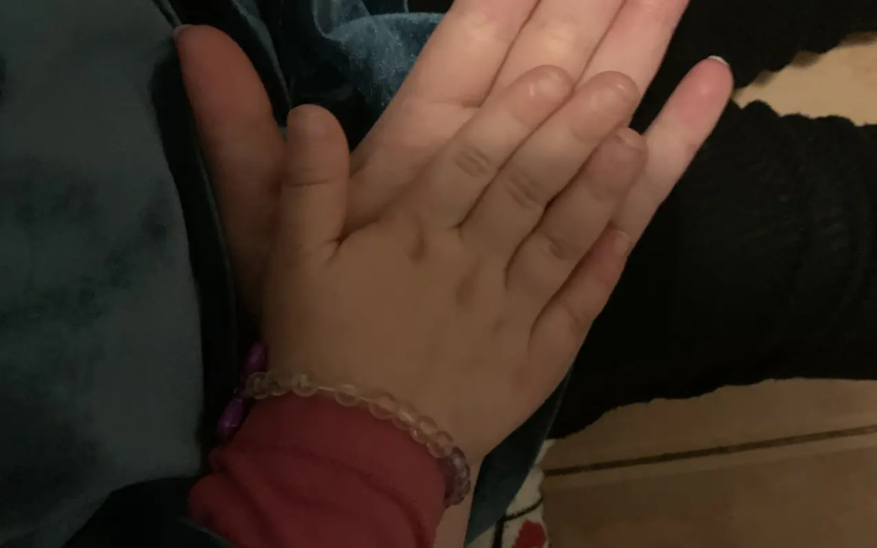 Pomôžte mladej mame zbaviť sa dlhu a získať späť prístup k zdravotnej starostlivosti