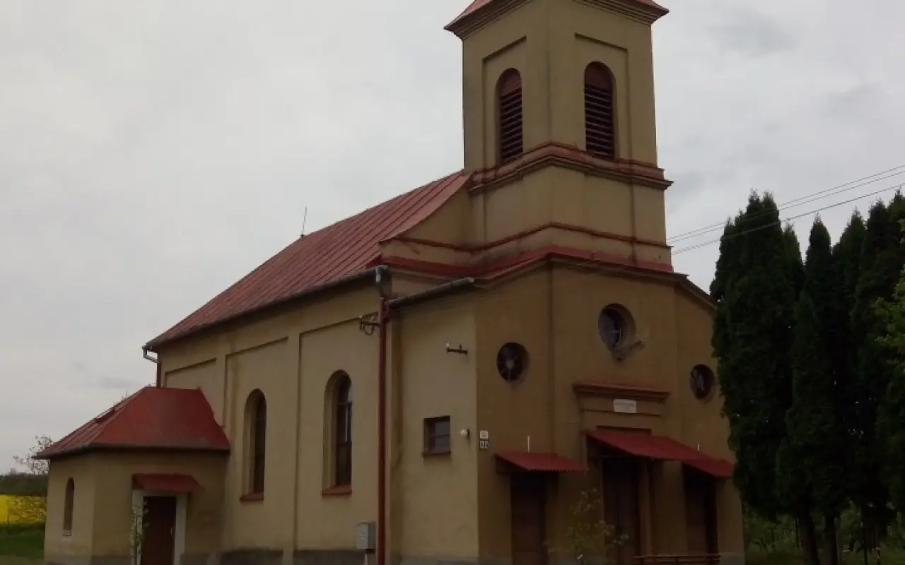 Pomôžte opraviť zvony vo veži evanjelického kostola