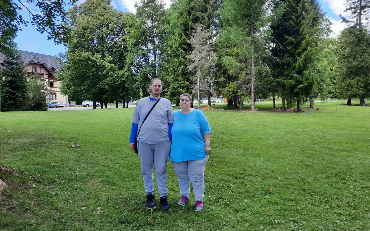 Pomôžte Andrei so synom zvládnuť každodenný boj so zdravím a životnými nákladmi