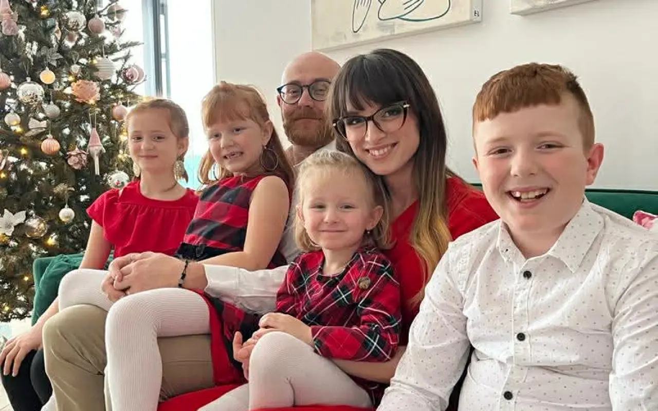 Pomôžme rodine so štyrmi deťmi s opravou domu po požiari