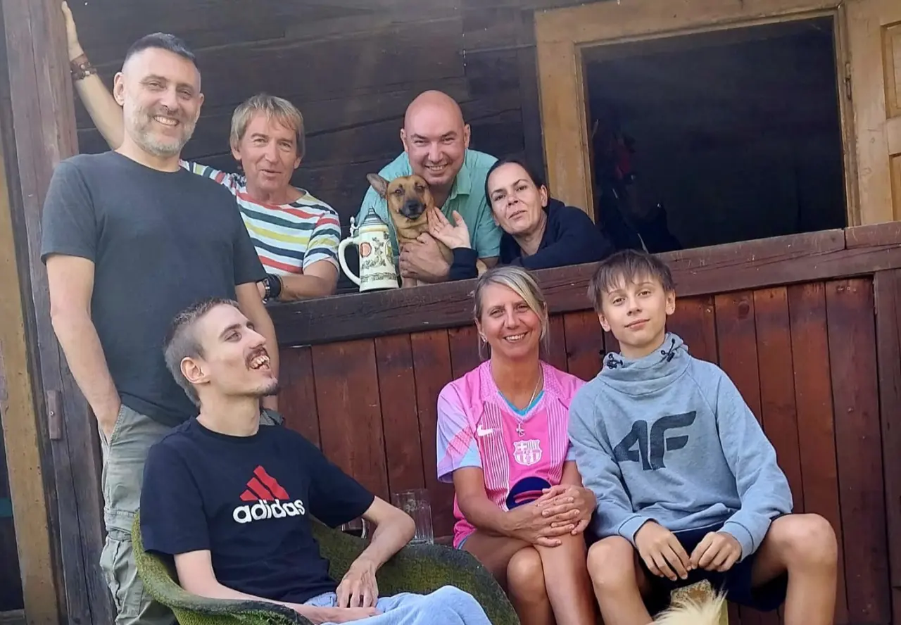 Tvorme weby, ktoré pomáhajú: Cesta z izolácie pre deti s ťažkým osudom