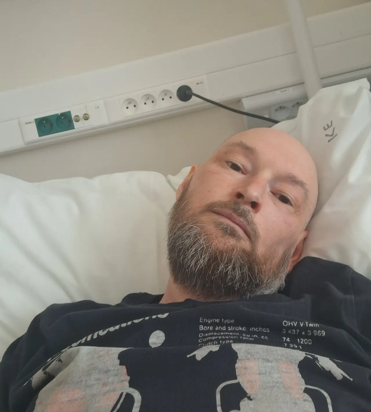 Pomôžte Oskarovi v boji s agresívnym lymfómom