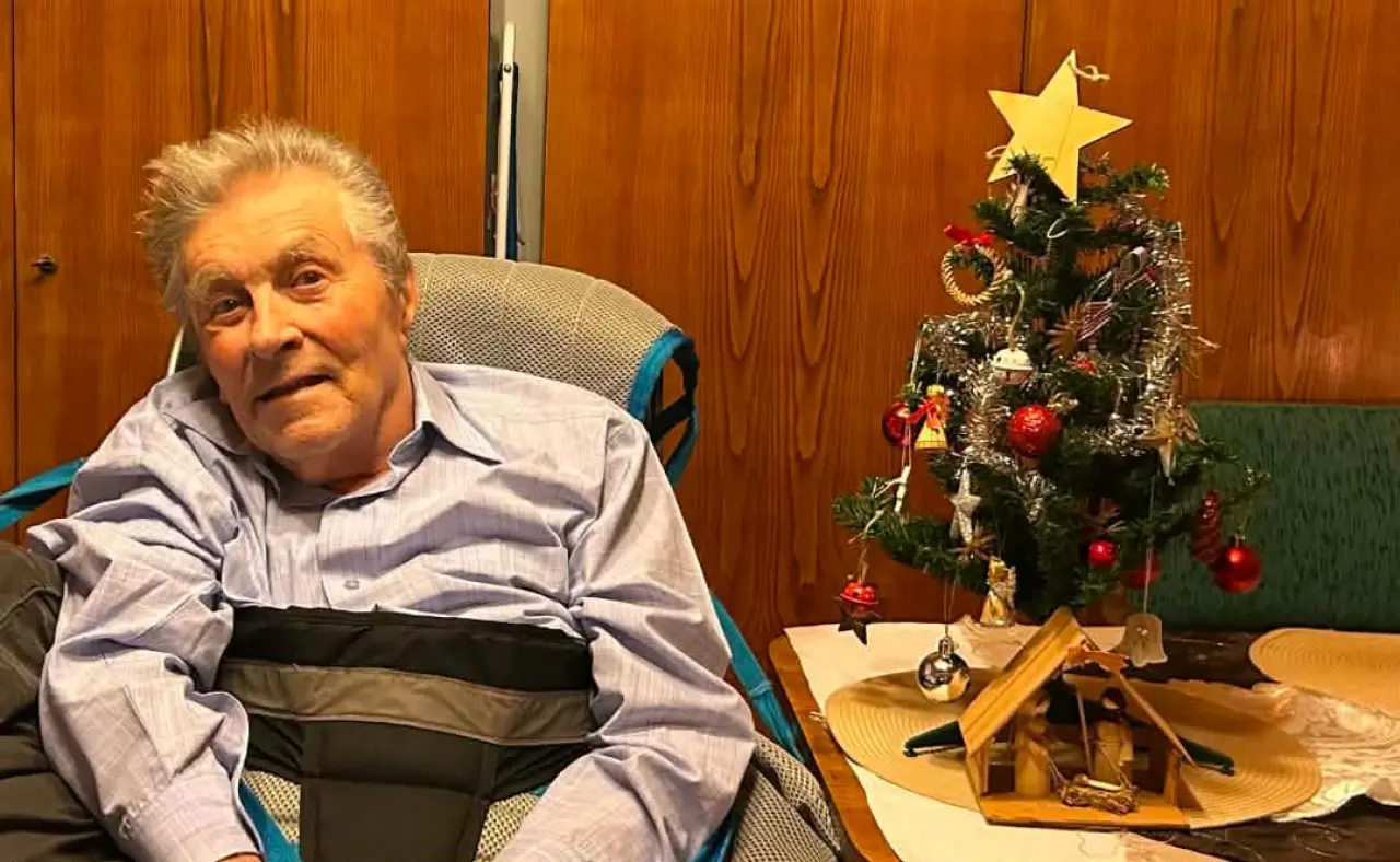 Darujme dôstojné a pokojné dožitie otcovi a dedovi v jednej osobe