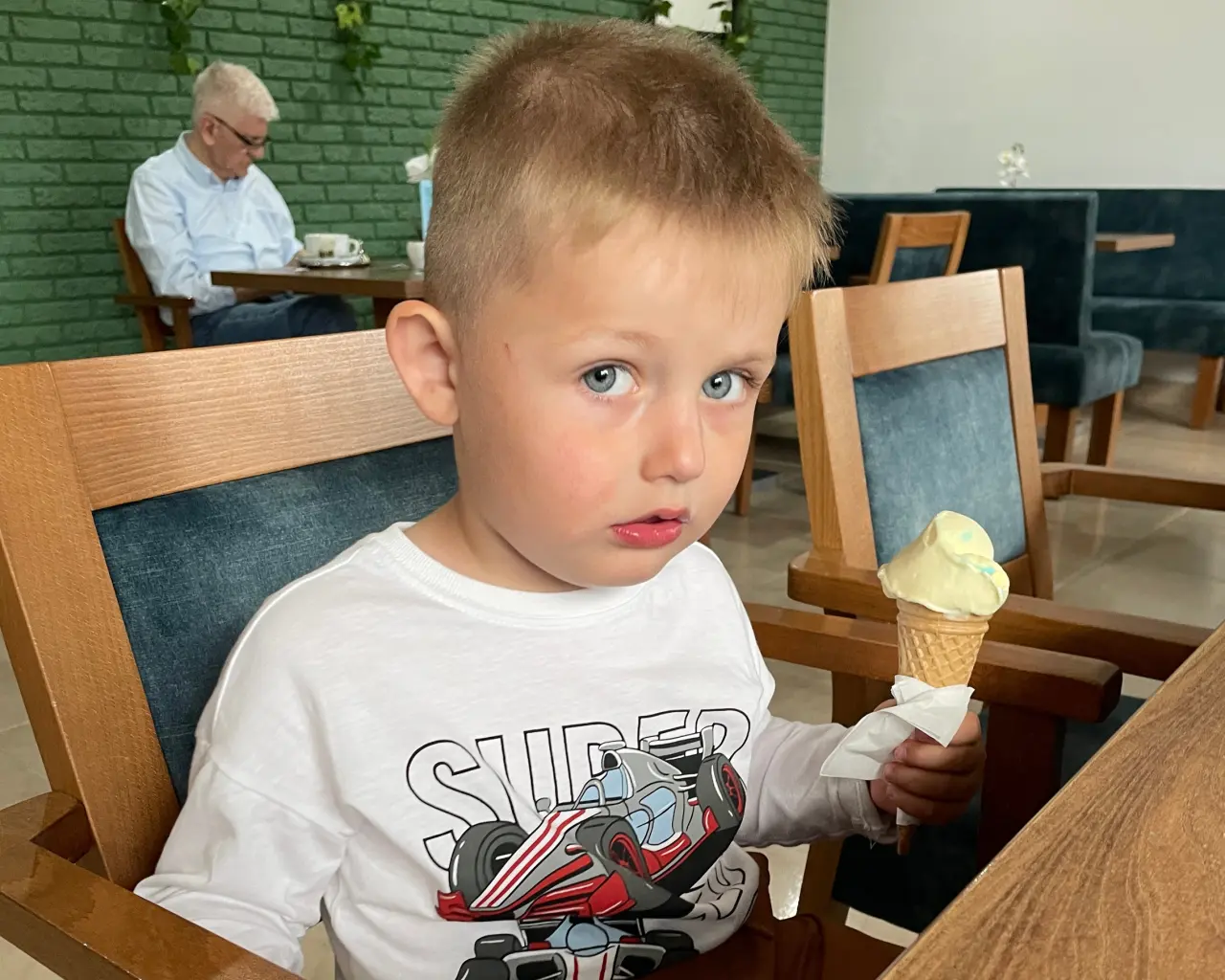 Svet bez slov, ale plný snahy: Podporme Branka v jeho boji s autizmom