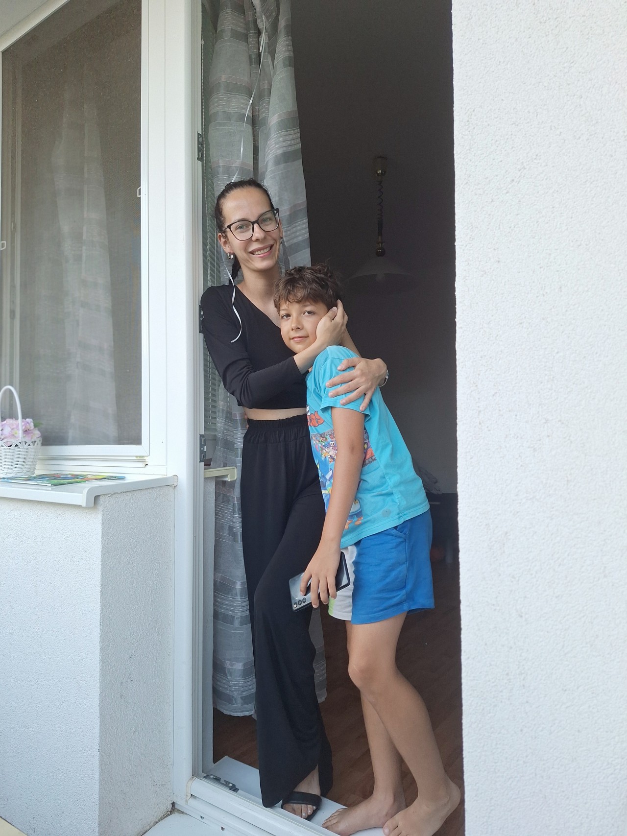 Pomôžme mamine so synom uhradiť nájomné