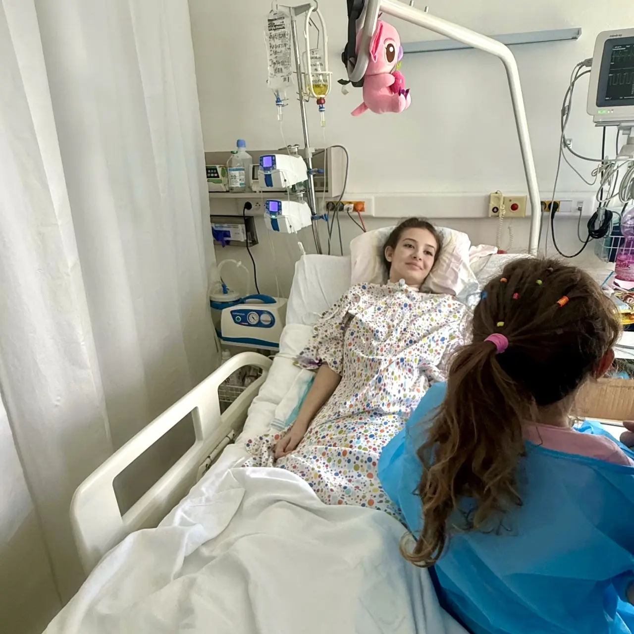 Postavme Mimku späť na nohy a vráťme ju k jej 5-ročnej dcérke