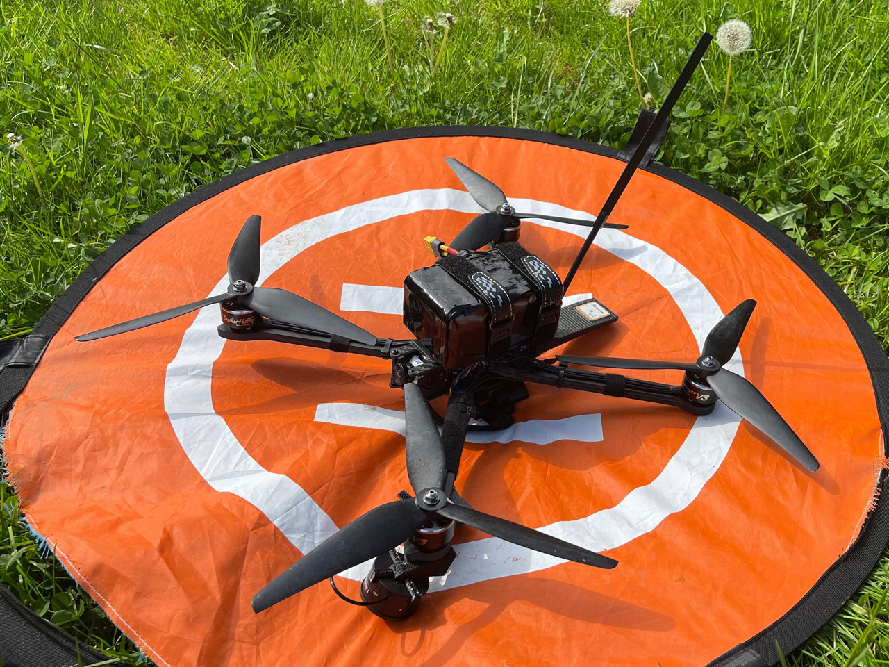 Podporte výrobu prieskumných dronov na Ukrajine