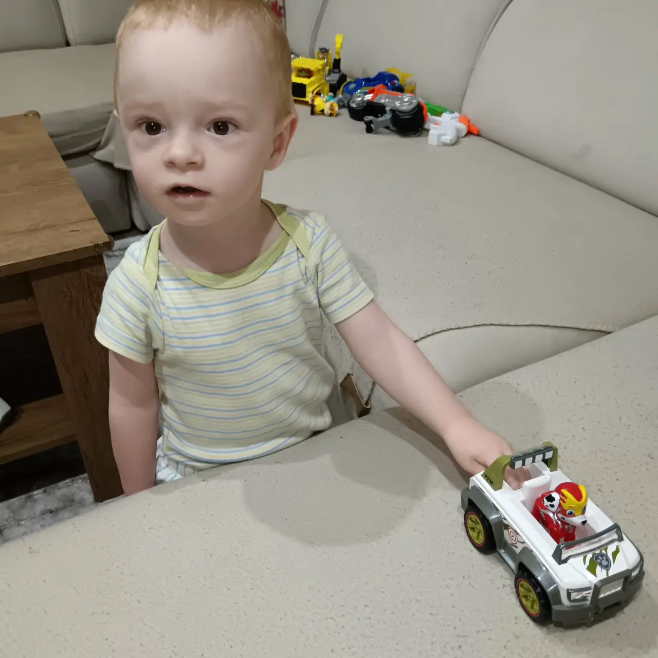 Doprajme Jakubkovi šancu na lepší pohyb a vyrovnanie nožičky