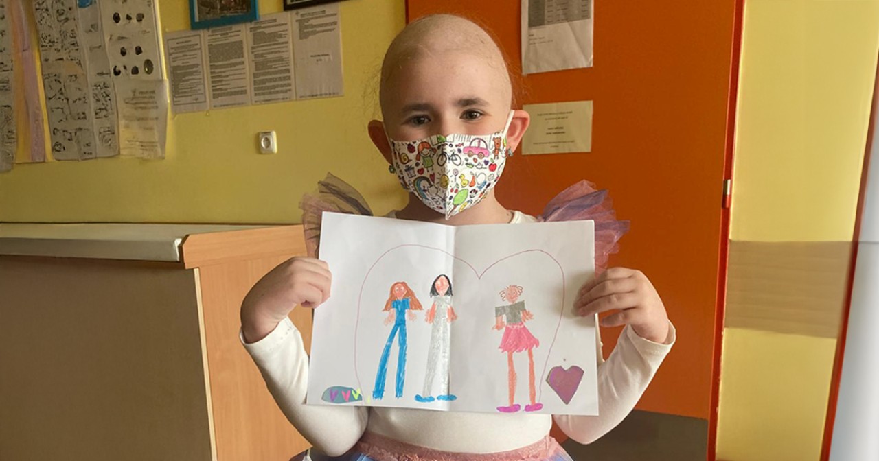 Statočná mamička Lenka a malá Eliška potrebujú pomoc – čelia ťažkému osudu samy.