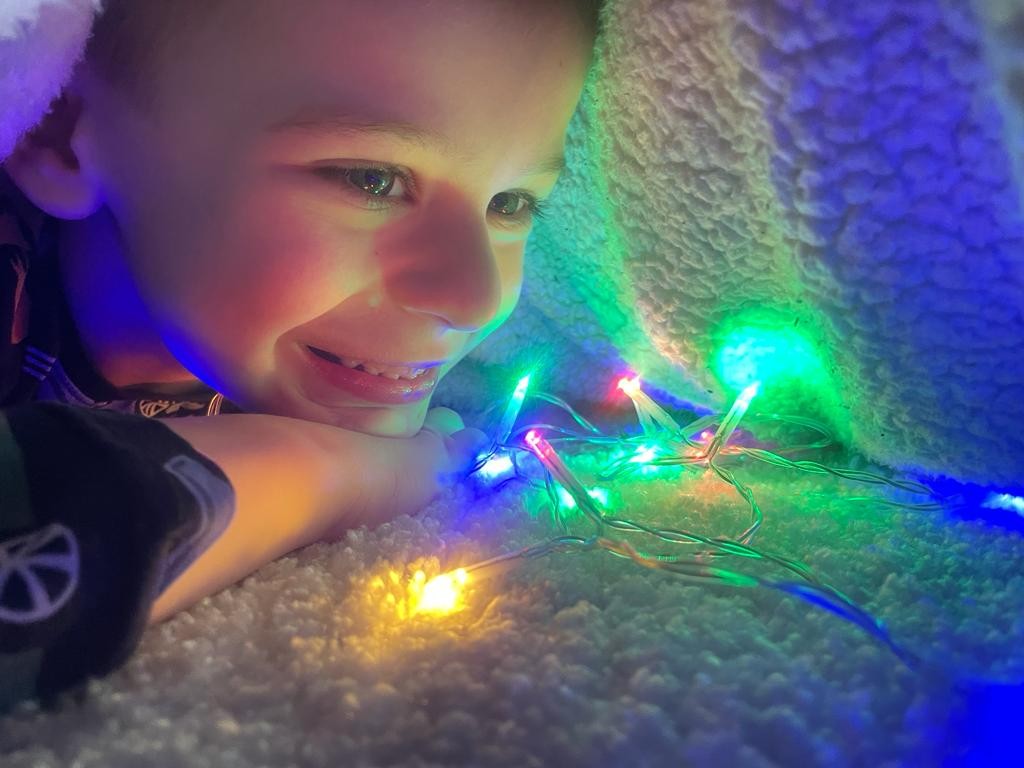 Pomôžte nám naďalej rozvíjať deti s autizmom