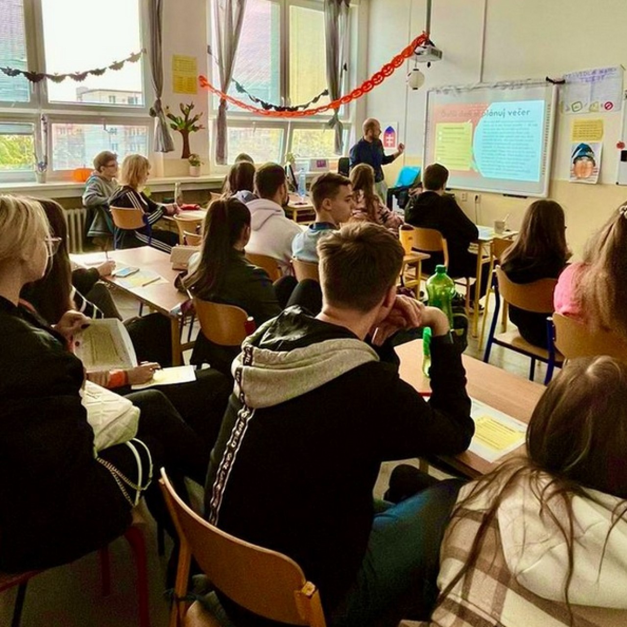 Podpor unikátny kurz kariérneho rozvoja miniKAIROS pre mladých