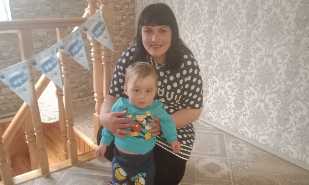Natalia z Ukrajiny túži kúpiť synovi narodeninový darček, ale nemôže si to dovoliť