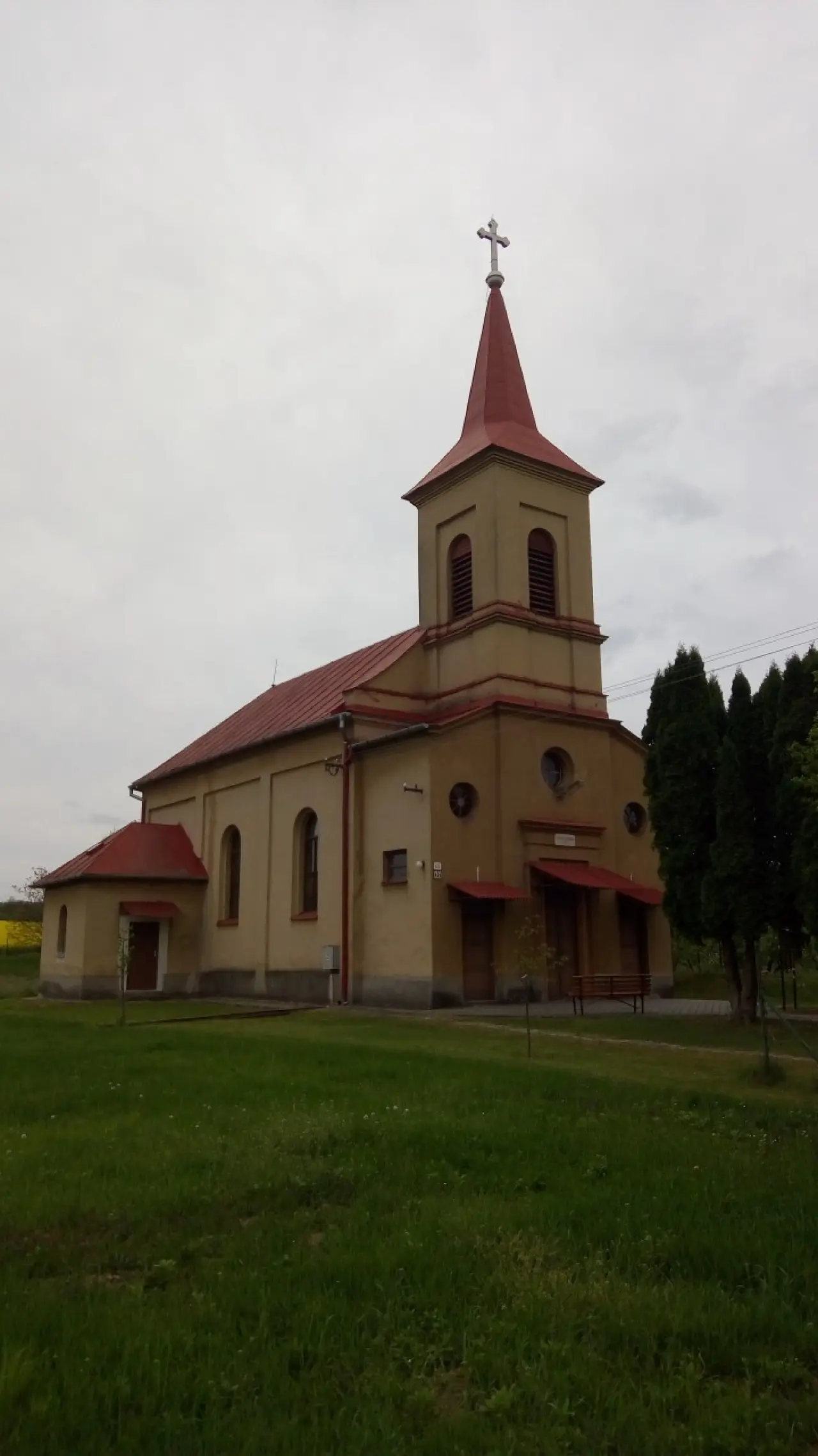 Pomôžte opraviť zvony vo veži evanjelického kostola