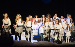 Pomôžme detskému speváckemu zboru Lastovičky naďalej prinášať radosť a nádej