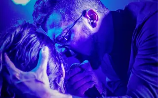 V žiare tieňov - dokument o slovenskej metalovej scéne