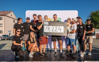 1000 Pull up Challenge podporuje Lunu a Sáru, pridaj sa k nám