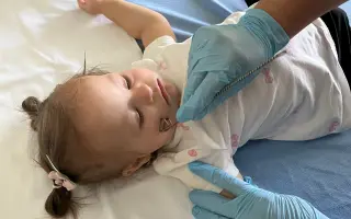 Podporme 1,5-ročnú Soničku v jej rehabilitáciach Podporme 1,5-ročnú Soničku v jej rehabilitáciach