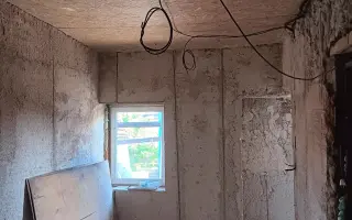 Pomôžme rodine znovu sa postaviť na nohy po požiari ich domova