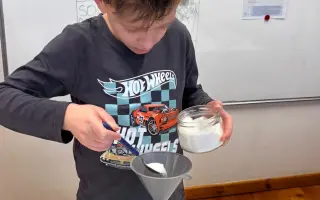 Pomôžme Tadeáškovi s autizmom pokračovať vo vzdelávaní