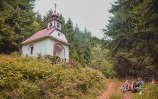 Pomôžme s obnovou kaplnky v Javorine (Lom nad Rimavicou)